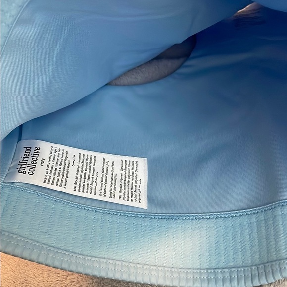 NEW Girlfriend Collective Blue Ribbed Women's Cropped Athletic Top - Picture 6 of 6